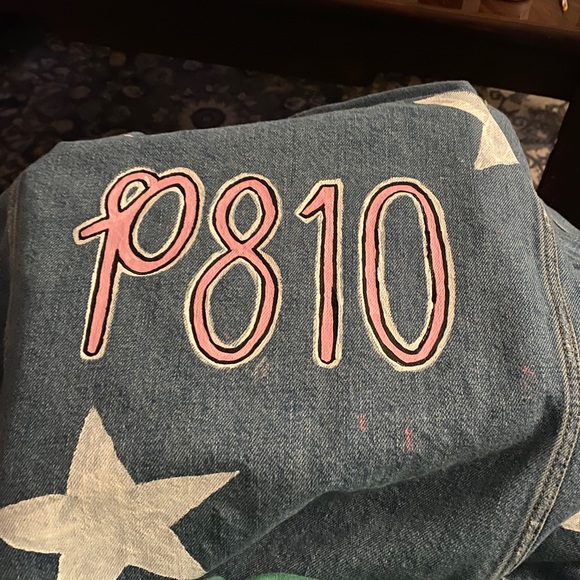 Custom painted denim jackets - Picture 2 of 4